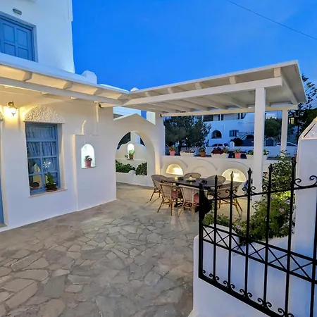 Апарт-отель Barbaras Науса