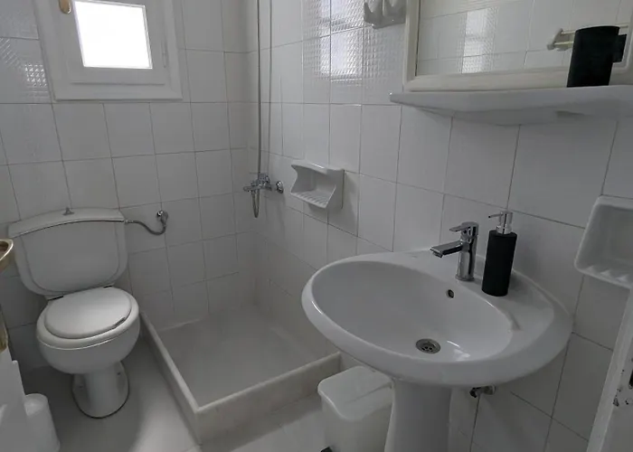 Barbaras מלון דירות נאוסה